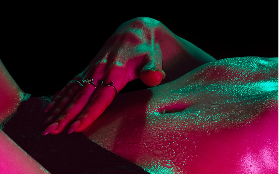 El poder de los orgasmos externos: beneficios para el cuerpo y la mente
